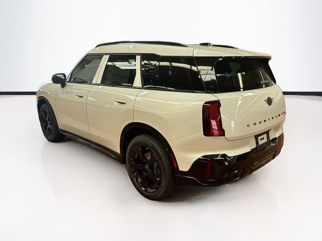 2027 MINI COUNTRYMAN ICONIC