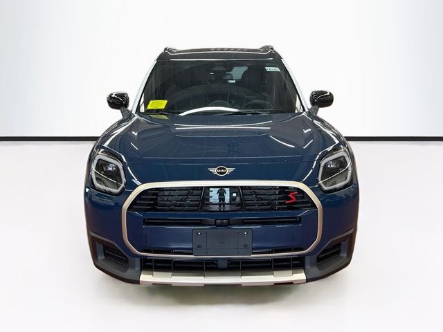2027 MINI COUNTRYMAN ICONIC