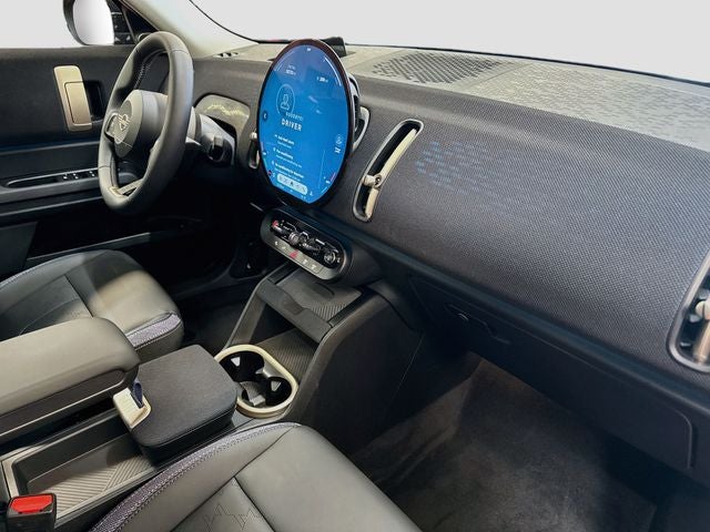 2026 MINI COUNTRYMAN Iconic