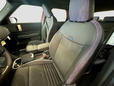 2027 MINI COUNTRYMAN SIGNATURE PLUS