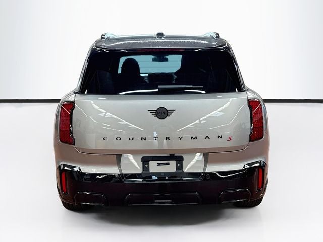 2027 MINI COUNTRYMAN ICONIC
