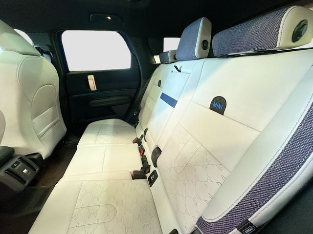 2026 MINI COUNTRYMAN OXFORD EDITION