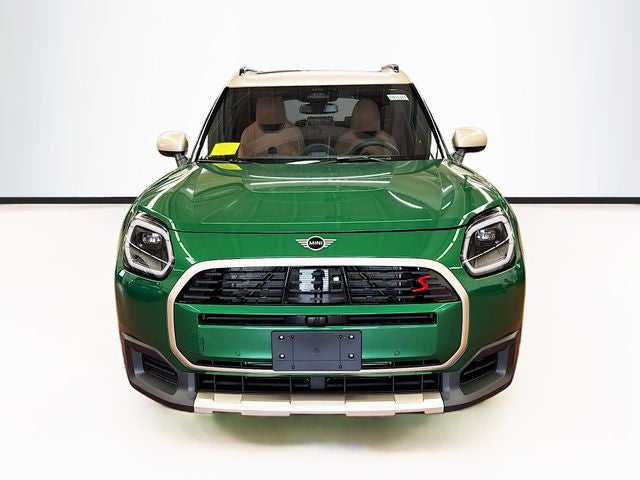 2027 MINI COUNTRYMAN ICONIC