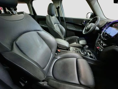 2023 MINI COUNTRYMAN Iconic