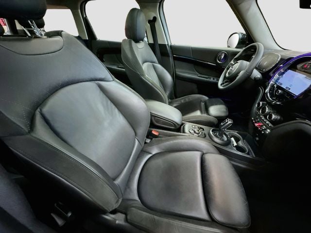 2023 MINI COUNTRYMAN Iconic