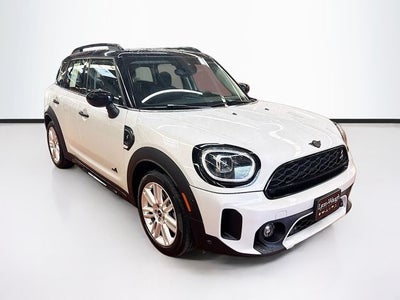 2023 MINI COUNTRYMAN Iconic
