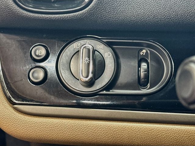 2018 MINI COUNTRYMAN Base