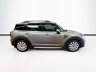2018 MINI COUNTRYMAN Base