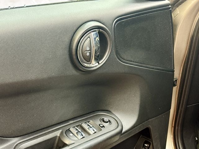 2018 MINI COUNTRYMAN Cooper