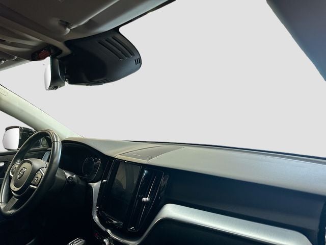 2019 Volvo XC60 T6 Momentum