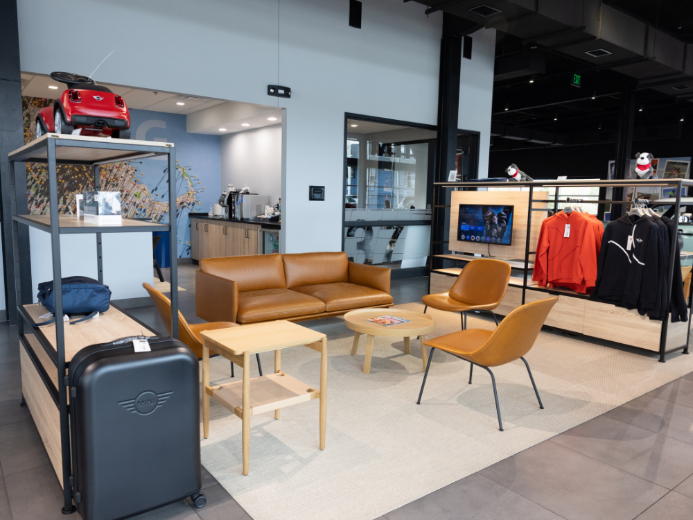 MINI Lounge in Showroom 